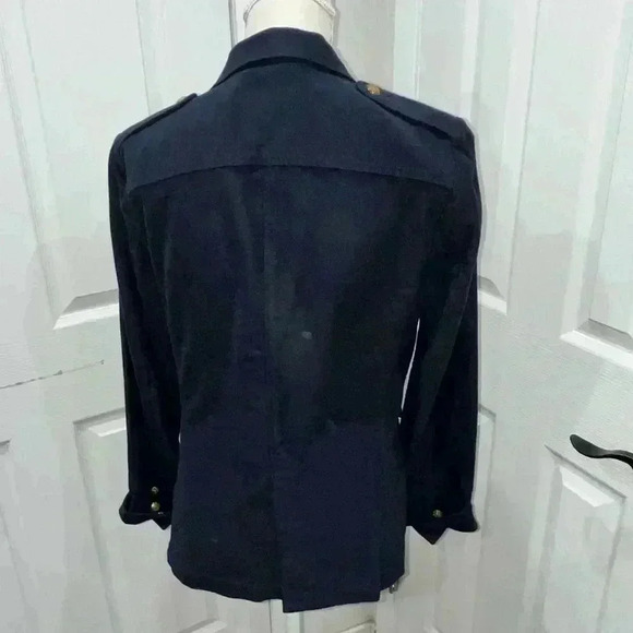 Lauren Ralph Lauren Navy Blue, fitted, gold button front jacket w pockets - Picture 4 of 14